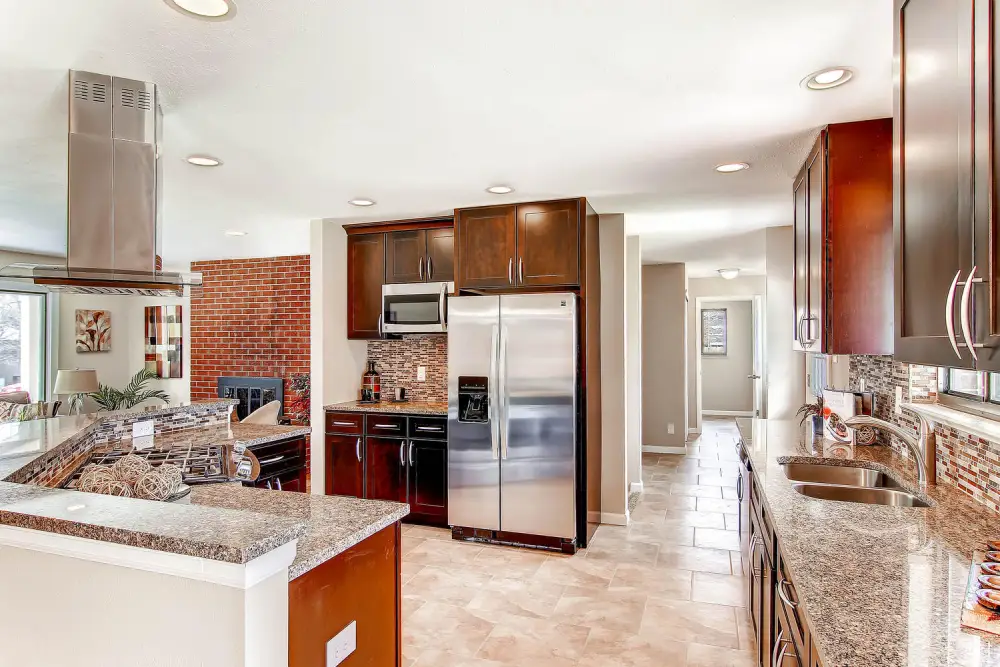 Camerata Homes semi-custom interior highlighting renovation flexibility