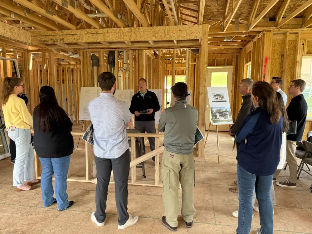 General contractor managing home construction in Parker, CO